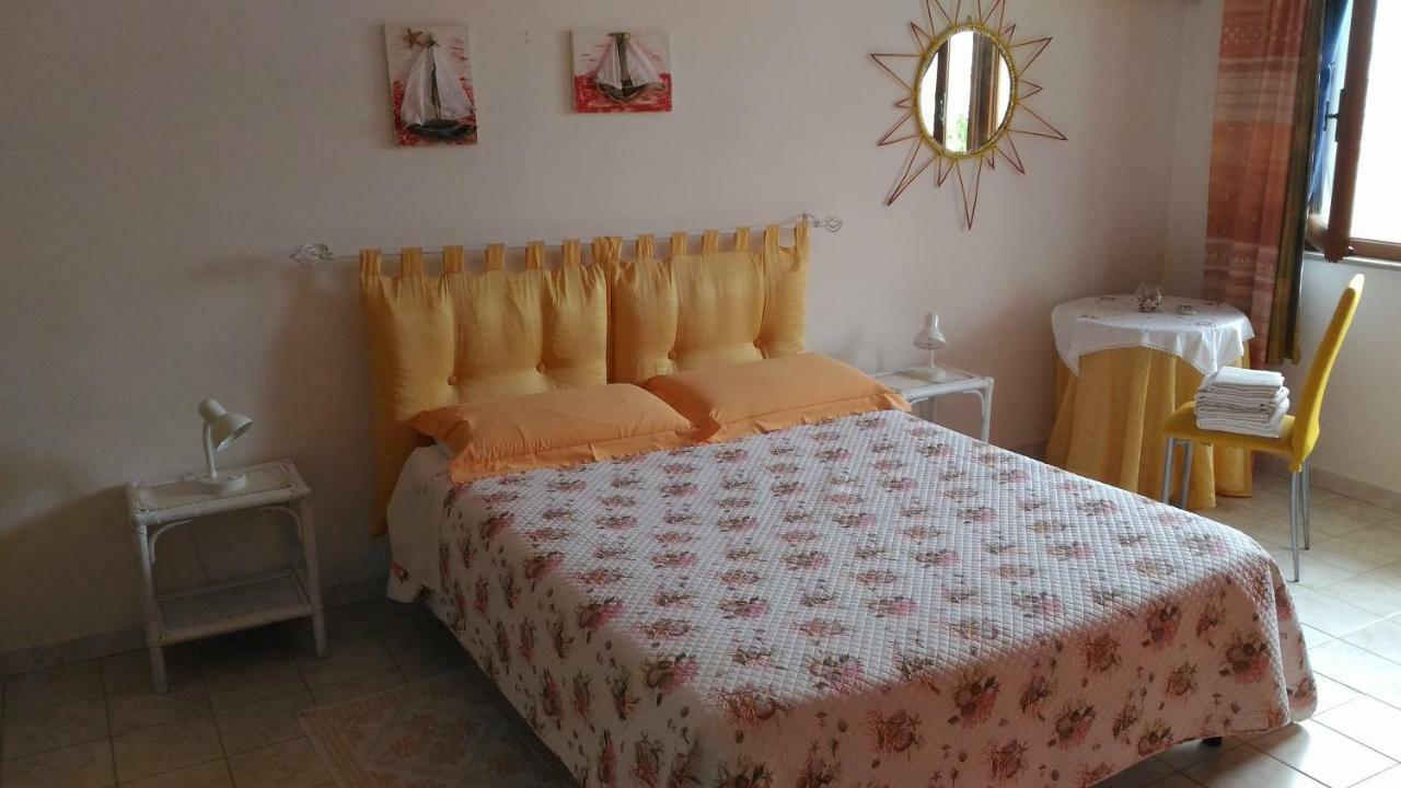 קאלאסטה B&B Margherita מראה חיצוני תמונה
